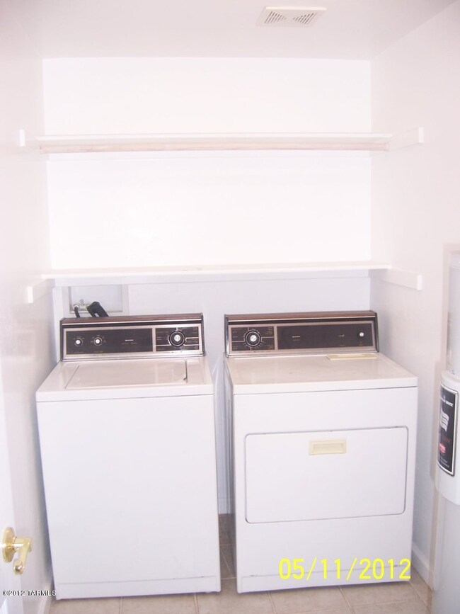 640 E Lester St unit 2, Tucson, AZ 85705 - photo 7