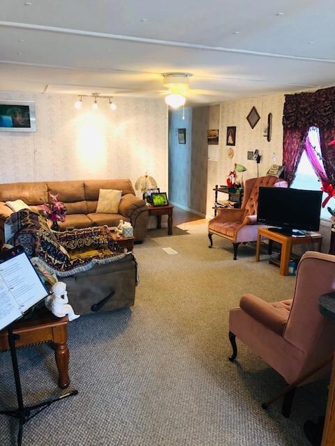 shepherd family room