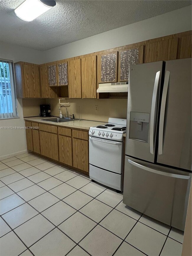 2311 SW 58th Ave unit 2, Miami, FL 33155 - photo 5