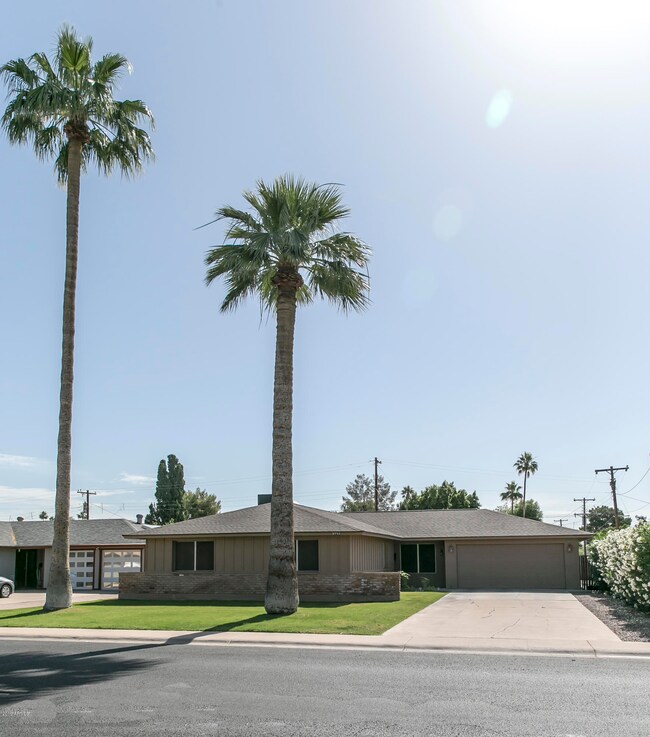 3711 S Terrace Rd, Tempe, AZ 85282 - photo 5