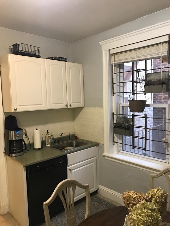 318 Summit Ave unit 1, Brighton, MA 02135 - photo 6