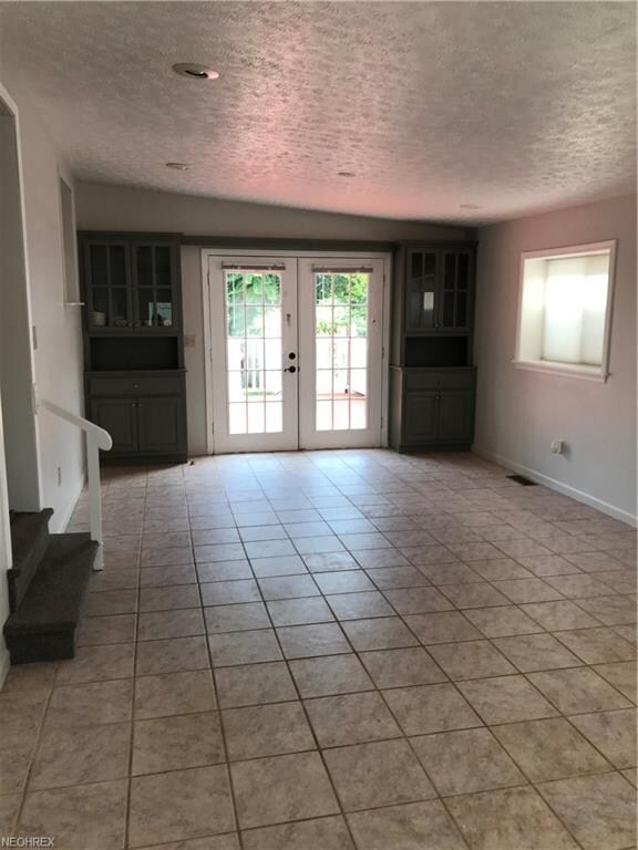 Family room off kitchen freshly painted