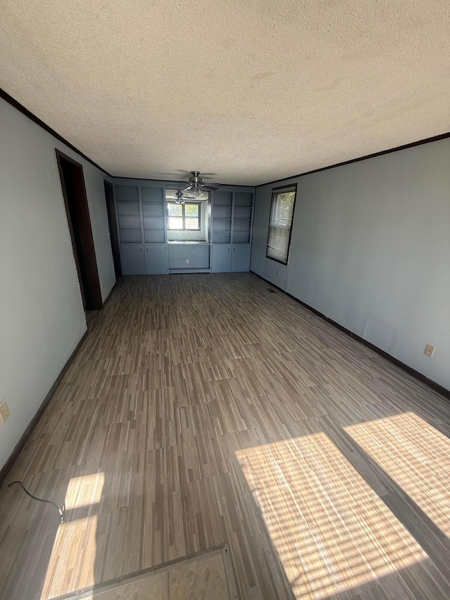 1718 Sunapple Way, Columbus, OH 43232 - photo 3