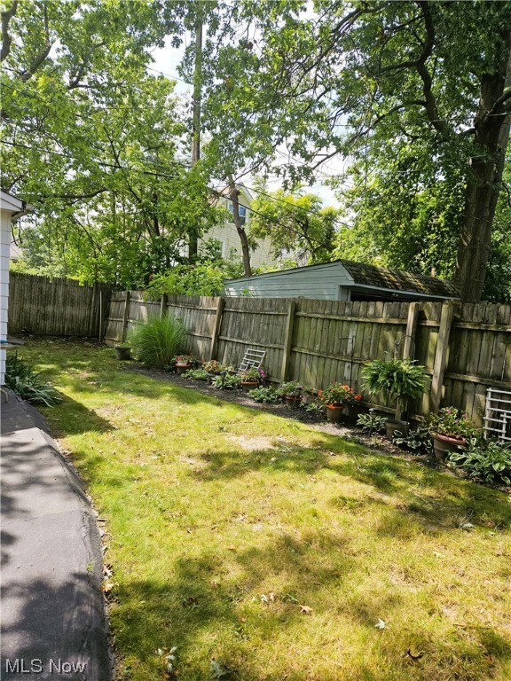 3364 Altamont Ave, Cleveland, OH 44118 - photo 4