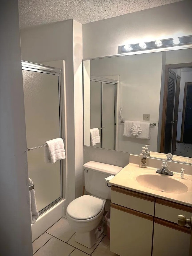 3 Treehouse Ln unit 3, Branson, MO 65616 - photo 4