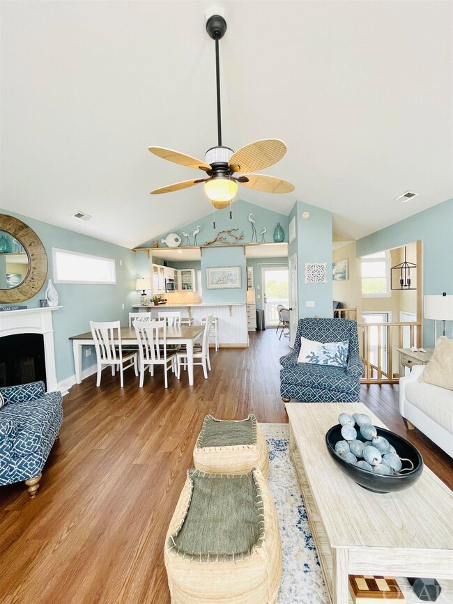 Cathedral Ceiling, Fireplace, New LVT flooring, De