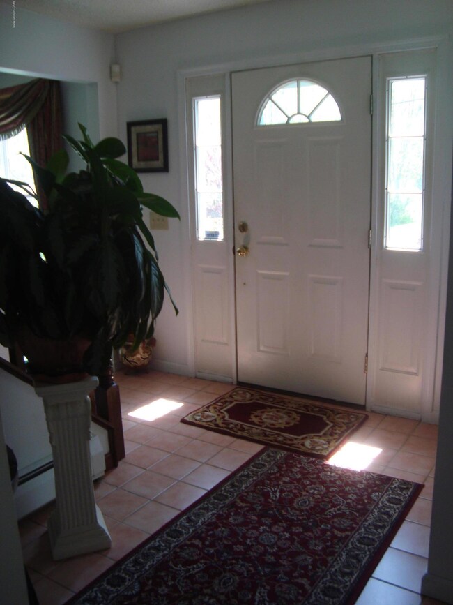 704 Avenue C, Stroudsburg, PA 18360 - photo 5