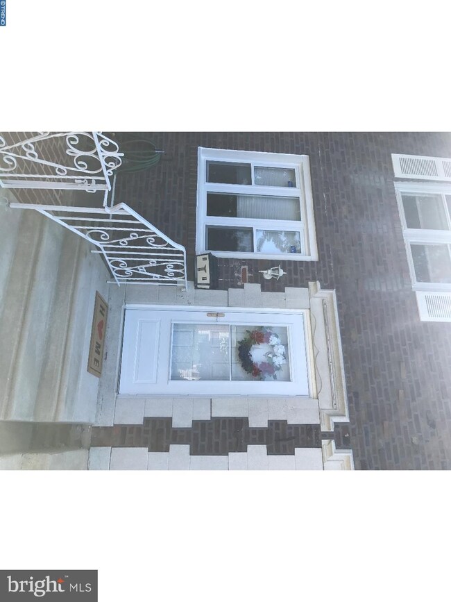 421 Westbridge Rd, Glenolden, PA 19036 - photo 2