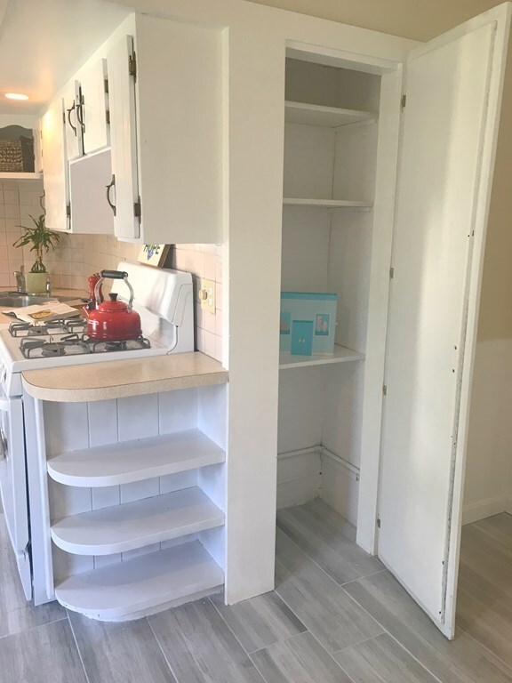 22 Buckley St unit 4, Quincy, MA 02169 - photo 4