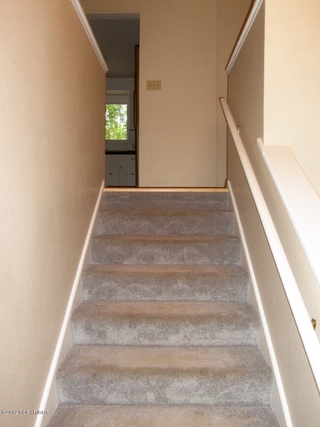 Entryway/Stairs/up