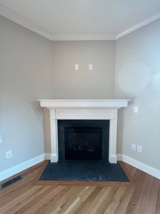 18 Sage Ln unit 1, Greenland, NH 03840 - photo 7