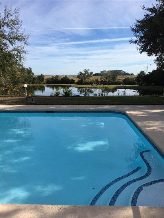 1056 Bob Wagner Ln SE, Darien, GA 31305 - photo 7