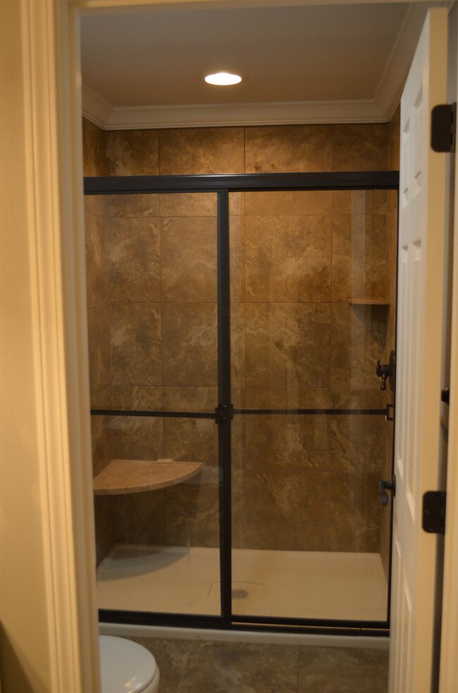 8300 Roberts Ridge Rd, Newburgh, IN 47630 - photo 3