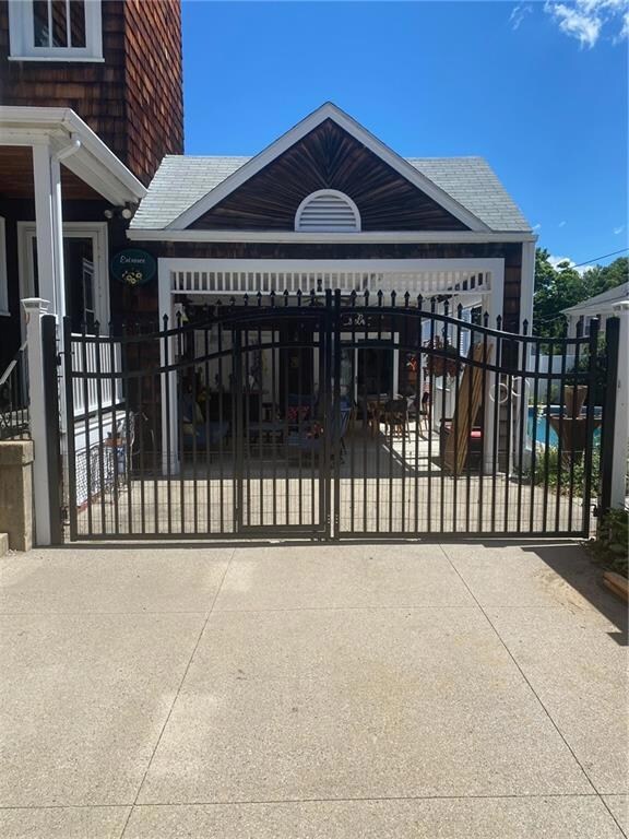 203 Summer St, Woonsocket, RI 02895 - photo 5