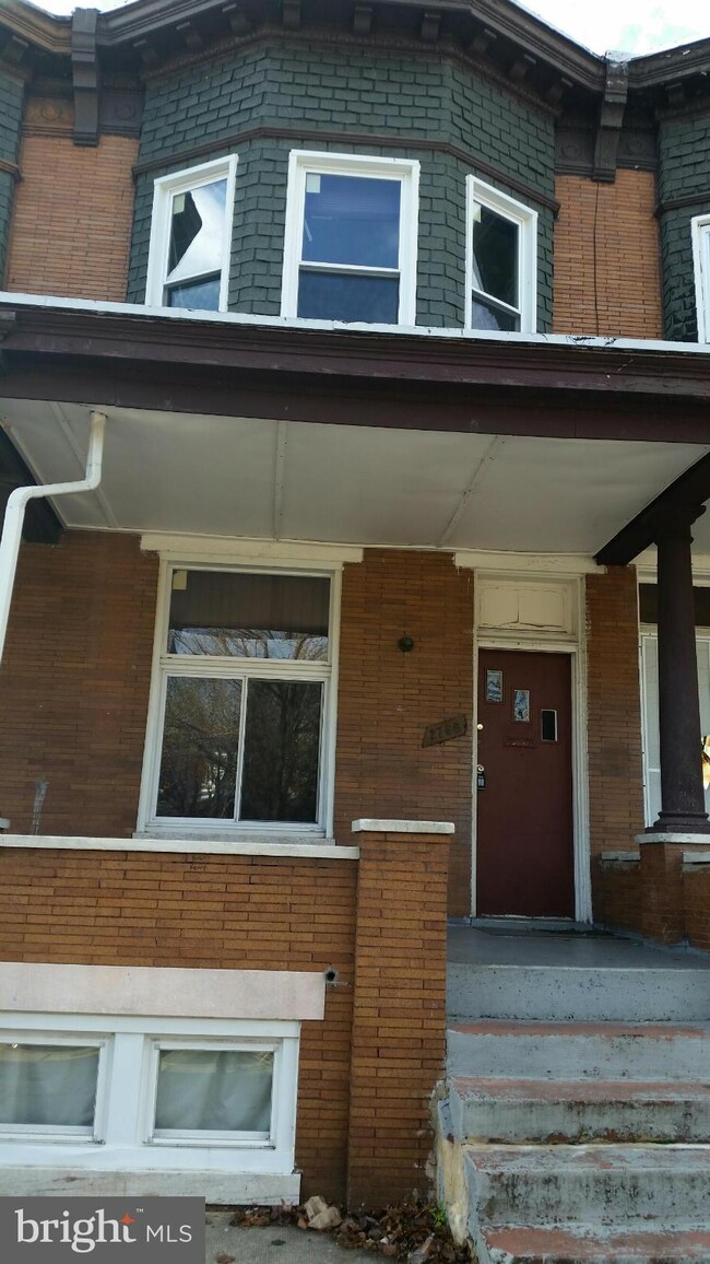 2768 The Alameda, Baltimore, MD 21218 - photo 2