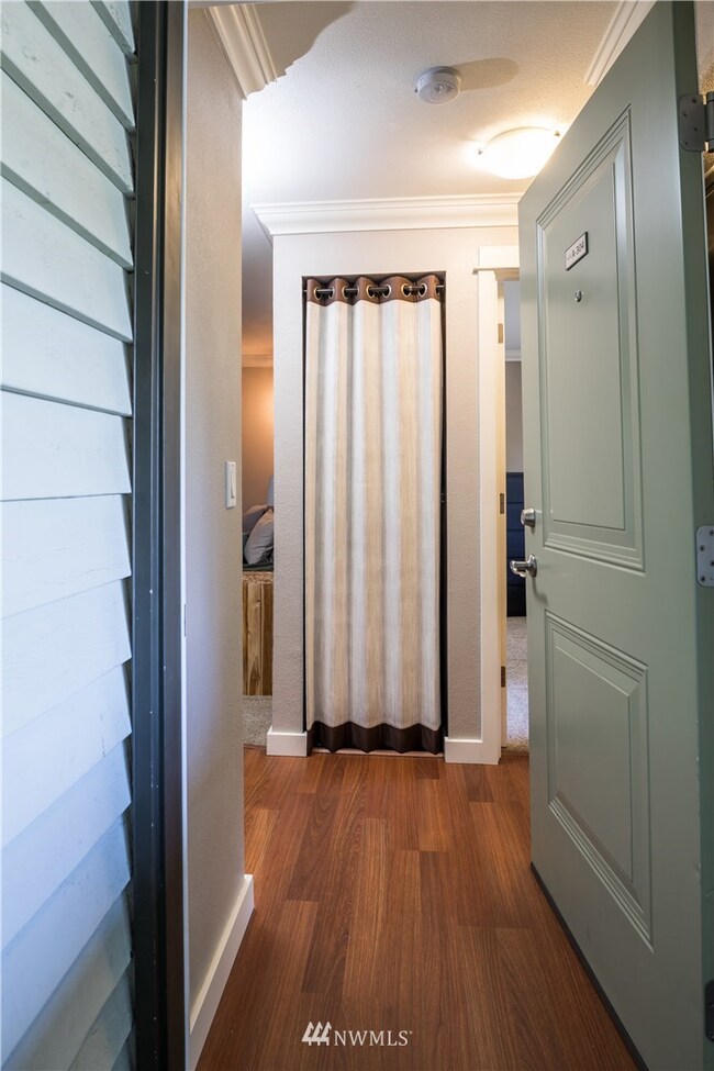 unlisted-address, Des Moines, WA 98198 - photo 3