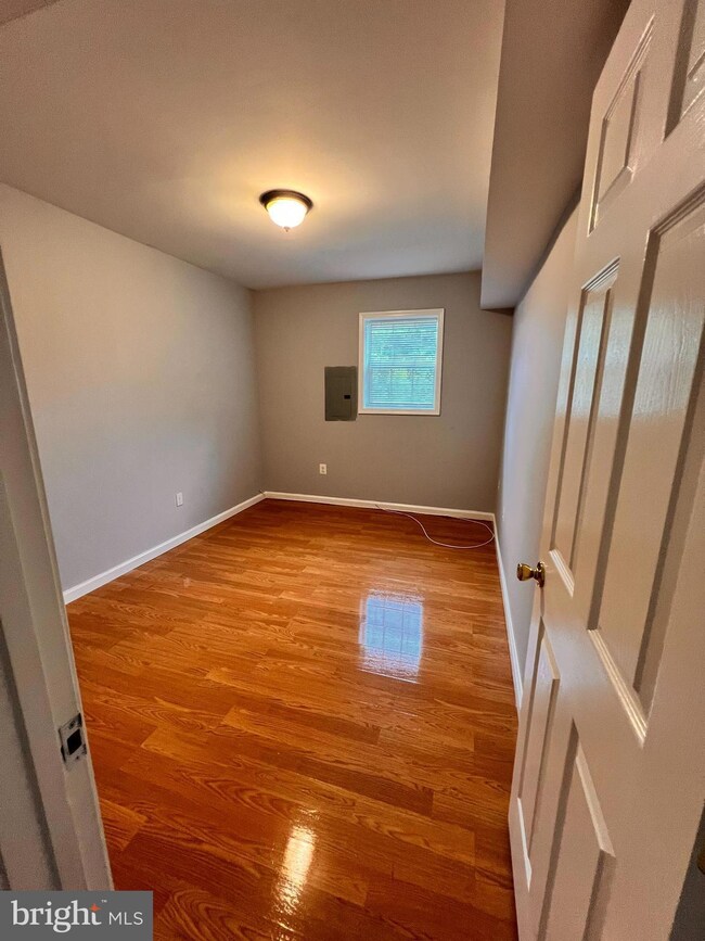 937 5th St unit 1, Laurel, MD 20707 - photo 5