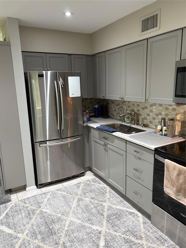 1215 Laurel Ave, Venice, FL 34285 - photo 6