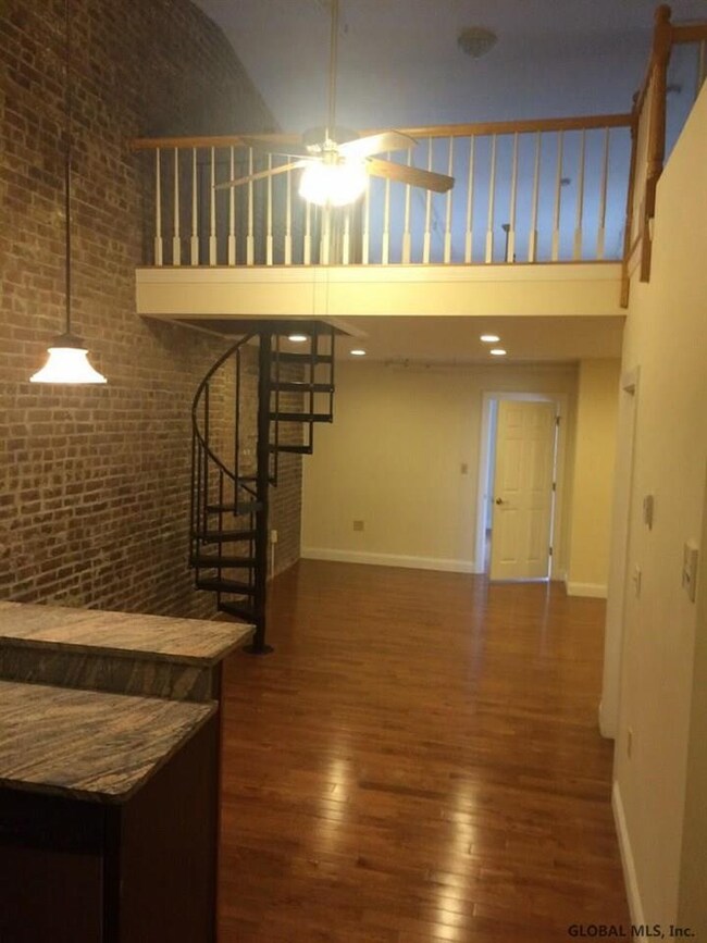 23 N Pearl St unit 4B, Albany, NY 12207 - photo 3