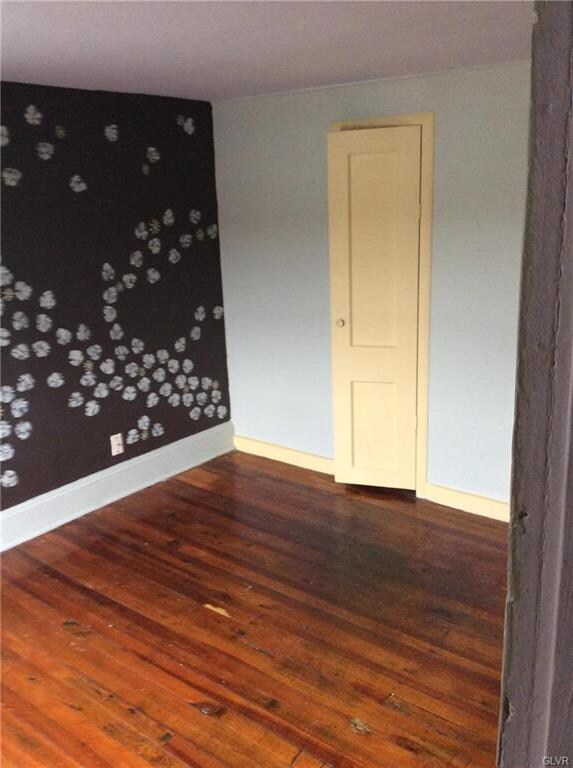 445 E Abbott St, Lansford, PA 18232 - photo 7