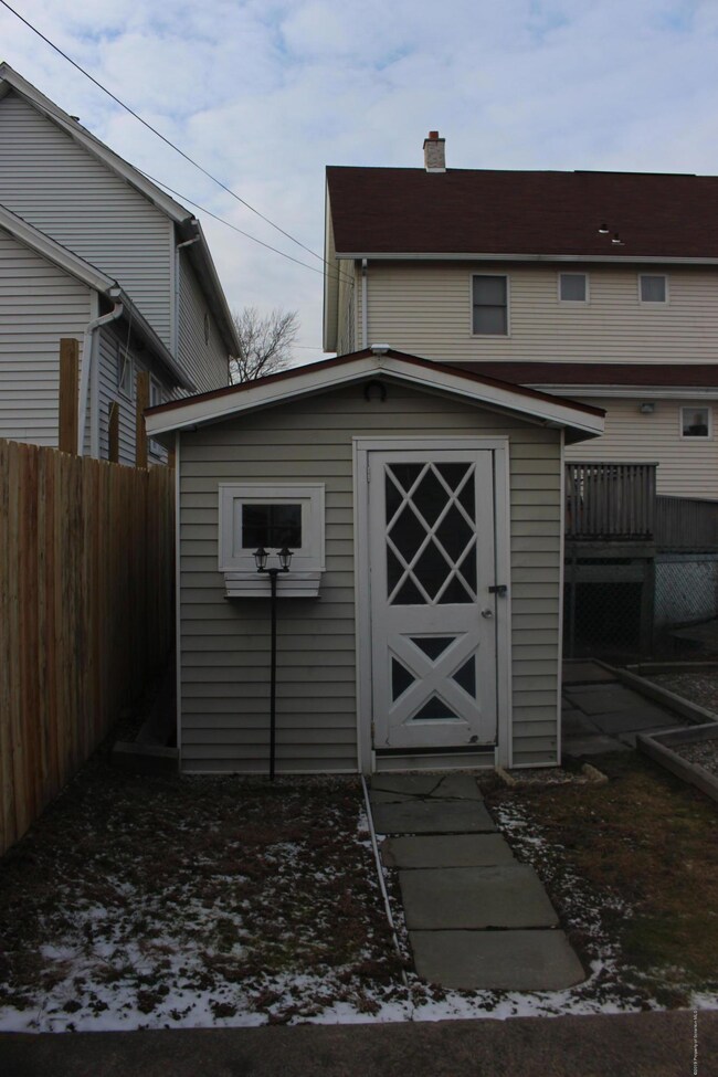 340 Evans Ct, Scranton, PA 18504 - photo 3