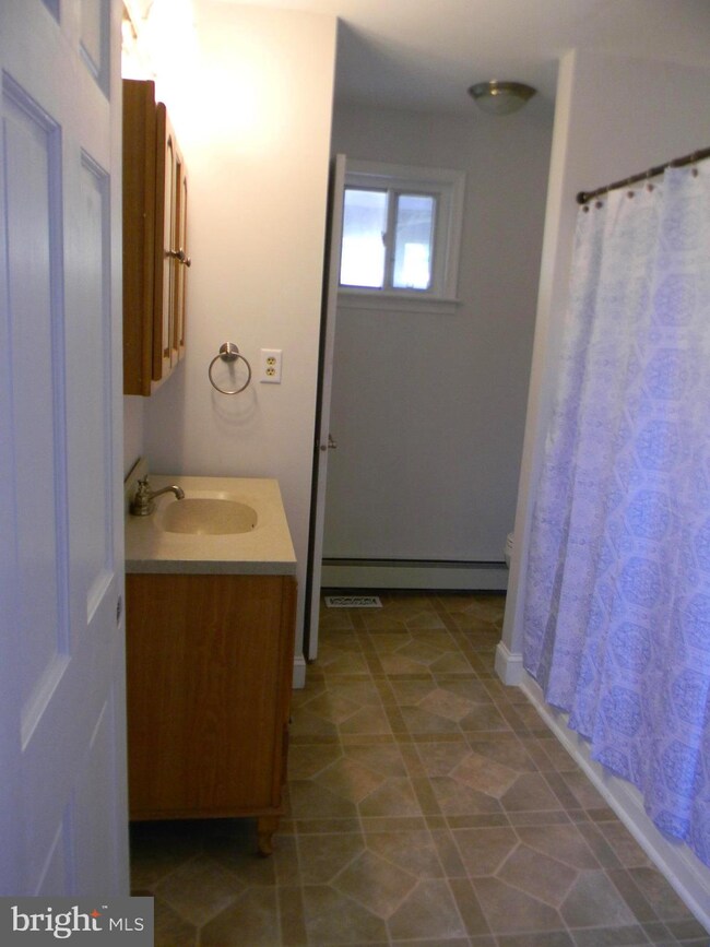 126 W Main St, Cecilton, MD 21913 - photo 7