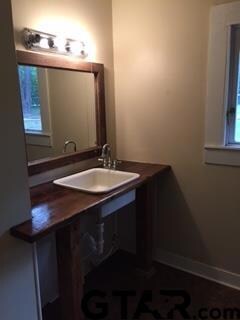 308 Peterson Rd, Kilgore, TX 75662 - photo 7