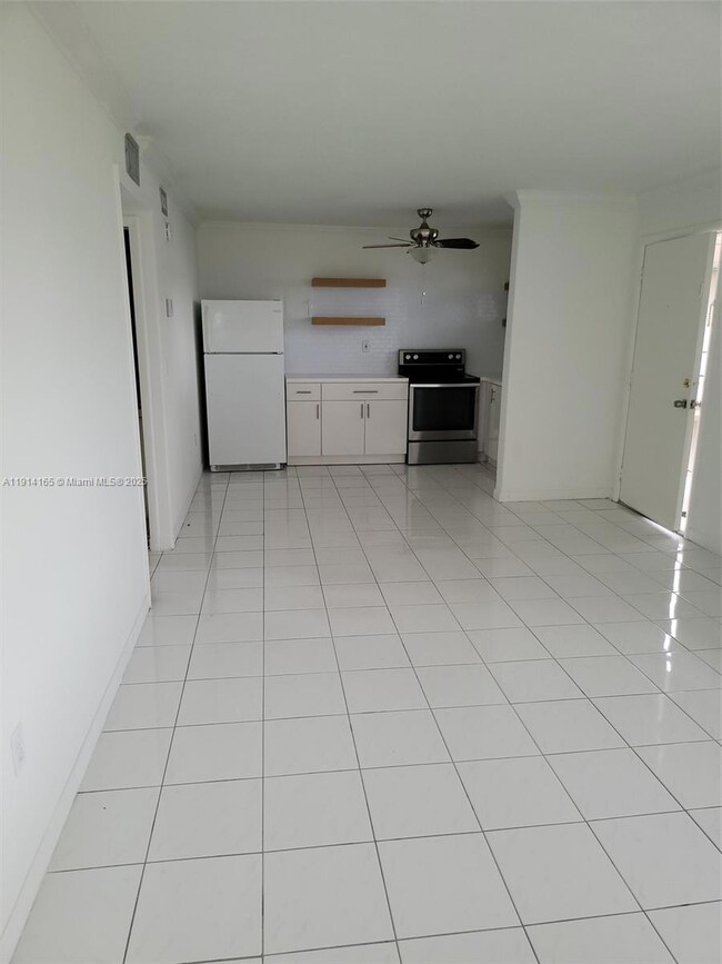 10740 SW 3rd St unit 204, Miami, FL 33174 - photo 7