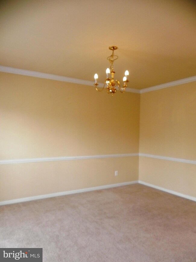 2724 Myrtlewood Dr, Dumfries, VA 22026 - photo 5