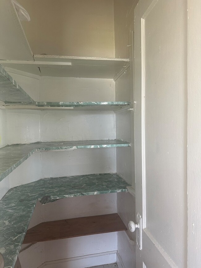 361 N York St unit 1, Elmhurst, IL 60126 - photo 5