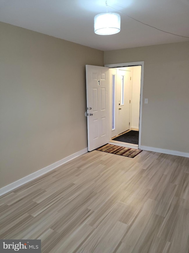 1331 Astor St, Norristown, PA 19401 - photo 4