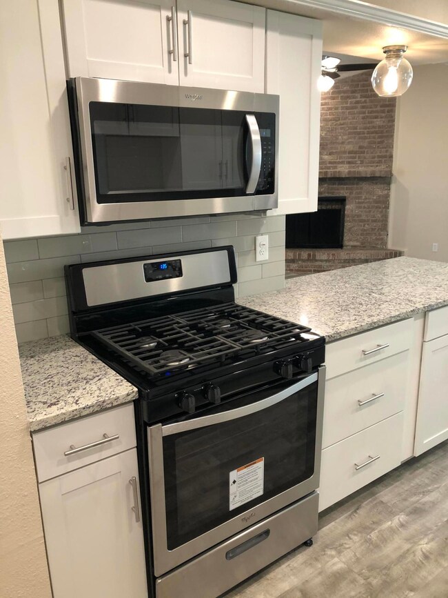 1912 Anise Dr, El Paso, TX 79935 - photo 6