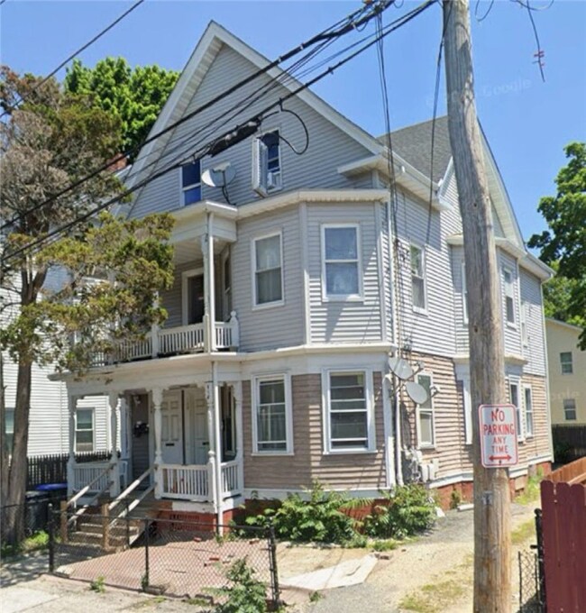 106 Taylor St, Providence, RI 02907 - photo 2