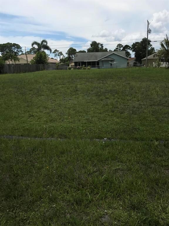 3250 SW Savona Blvd, Port Saint Lucie, FL 34953 - photo 2