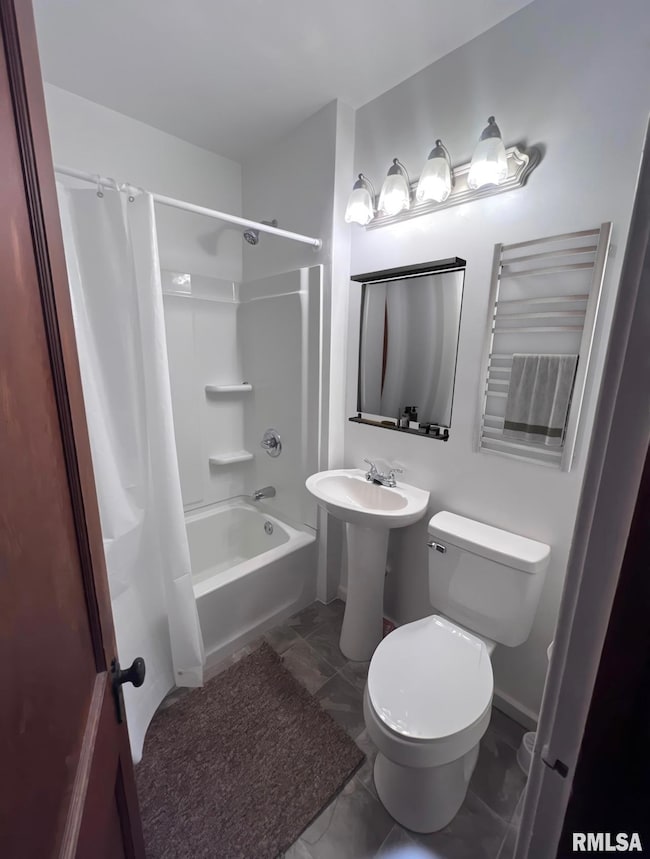 2112 W Ayres Ave, West Peoria, IL 61604 - photo 7