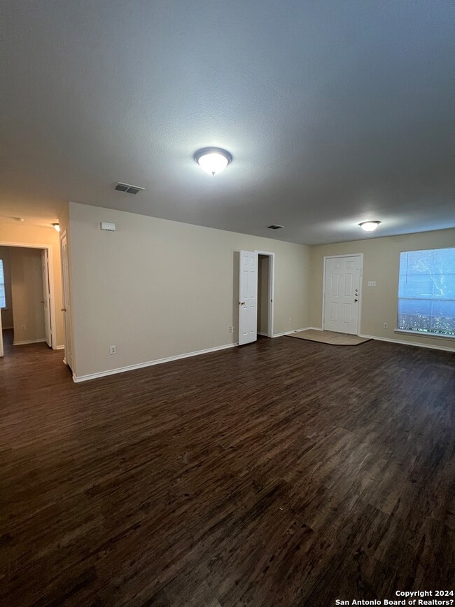 11127 Buckskin Bend, San Antonio, TX 78254 - photo 4