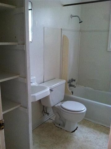 1247 Davis St, Jacksonville, NC 28540 - photo 7