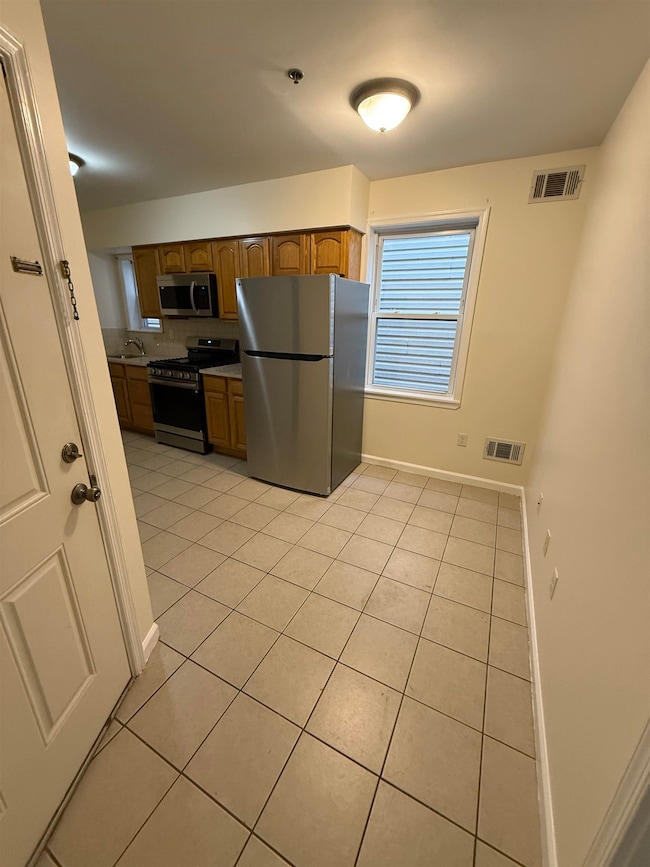 621 38th St unit 3, Union City, NJ 07087 - photo 2