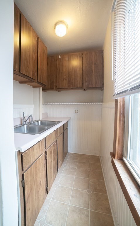 12 Hartford Ave E unit 1, Uxbridge, MA 01569 - photo 6