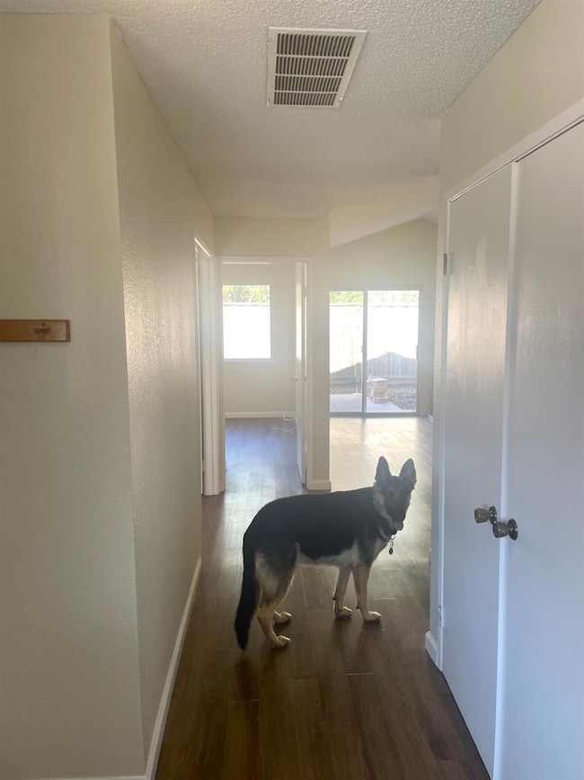 2360 Sequoia Dr, Antioch, CA 94509 - photo 4