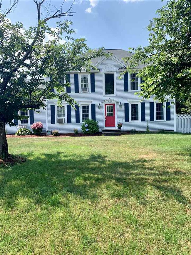 2 Equestrian Rd, Salem, NH 03079 - photo 5