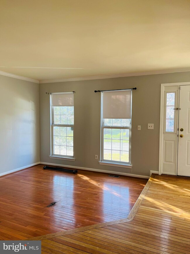 19715 Maycrest Way, Germantown, MD 20876 - photo 7