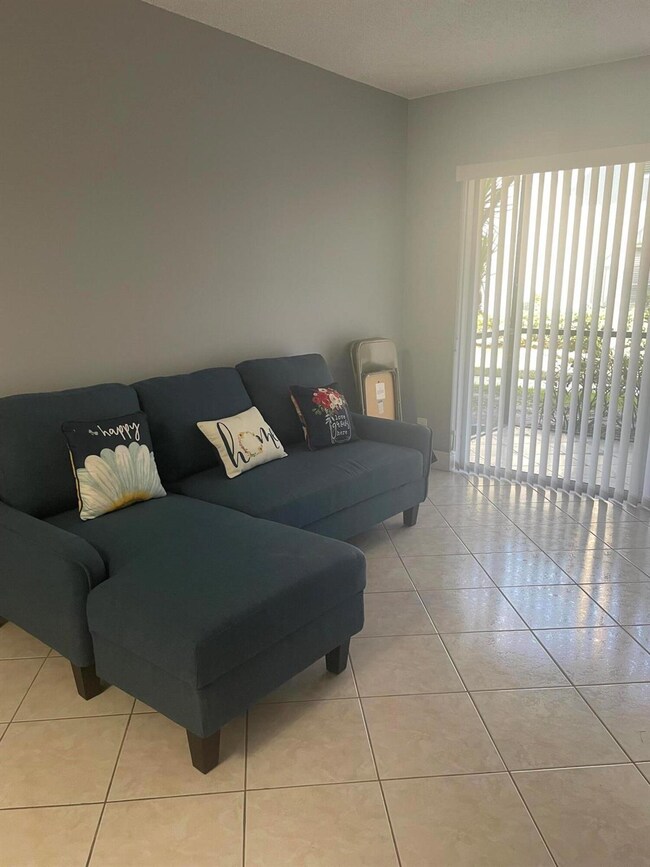 7523 S Oriole Blvd unit 1020, Delray Beach, FL 33446 - photo 4