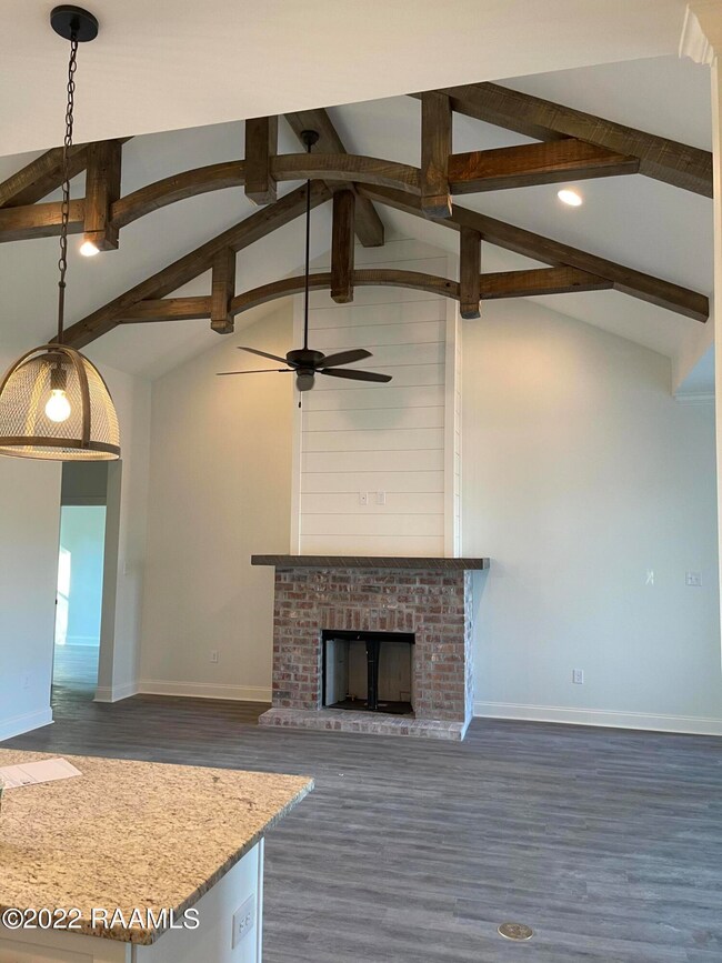 6FE3FA3A-24B7-4788-8AF3-8117819ECBA4