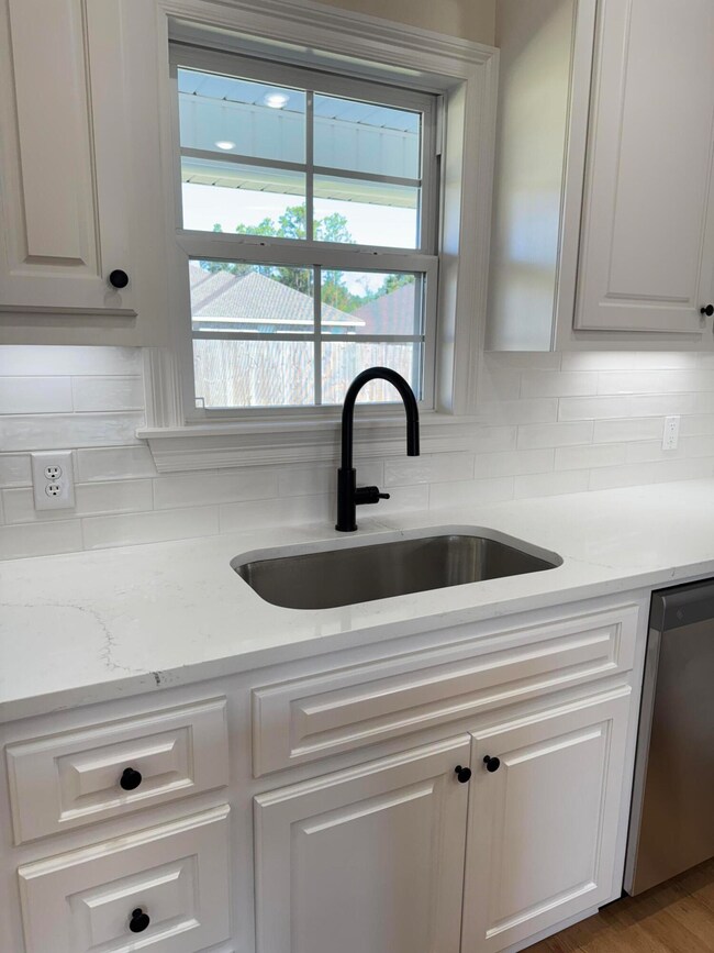 83 E Bartlet Way, Hattiesburg, MS 39402 - photo 7