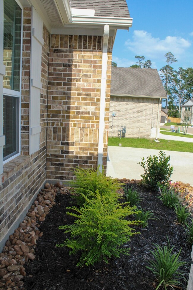 15212 Tattle Creek Ln, Conroe, TX 77384 - photo 3