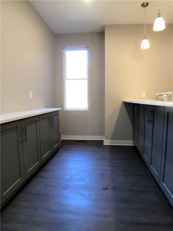 1124 Warlo St, Pittsburgh, PA 15233 - photo 5