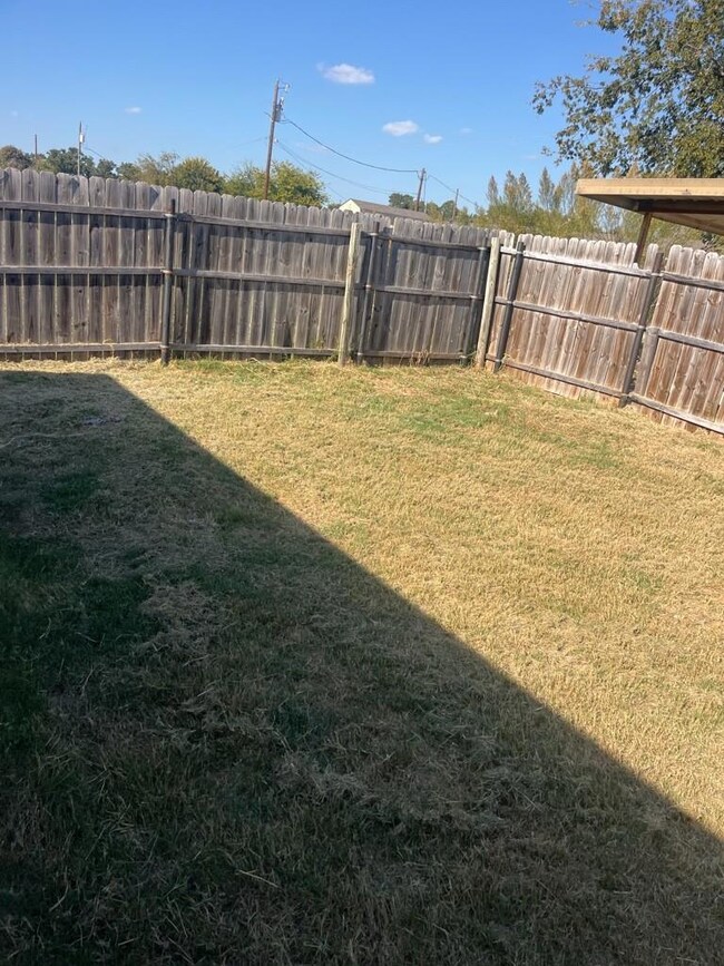 942 Meadowlark Cir unit 940, Granbury, TX 76049 - photo 7