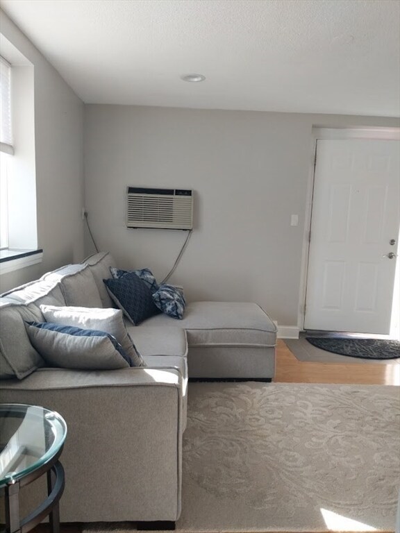 2323 Washington St unit G-1, Newton Lower Falls, MA 02462 - photo 3