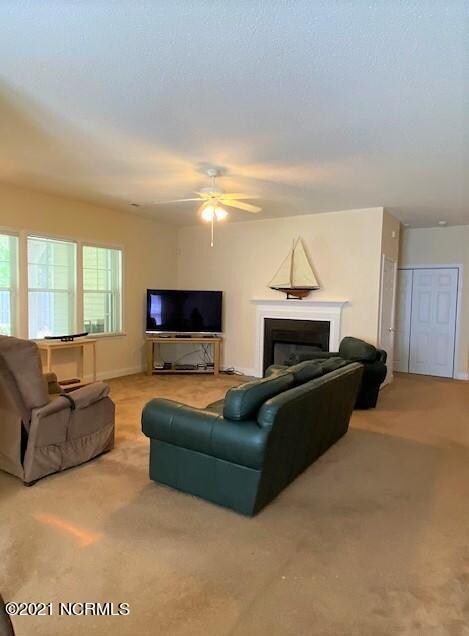 4608 Pineview Dr, Wilmington, NC 28412 - photo 6